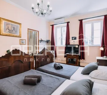 Tri apartmana unutar zidina, 106 m2, Dubrovnik - cover