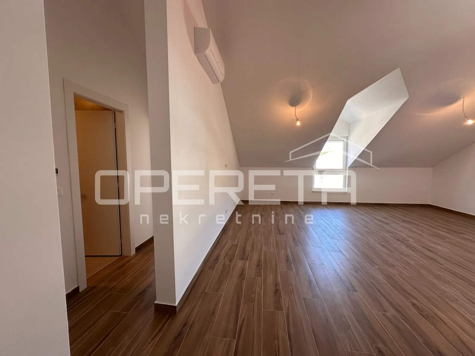 Stan 57,6 m2 s garažom, novogradnja, Cavtat - cover