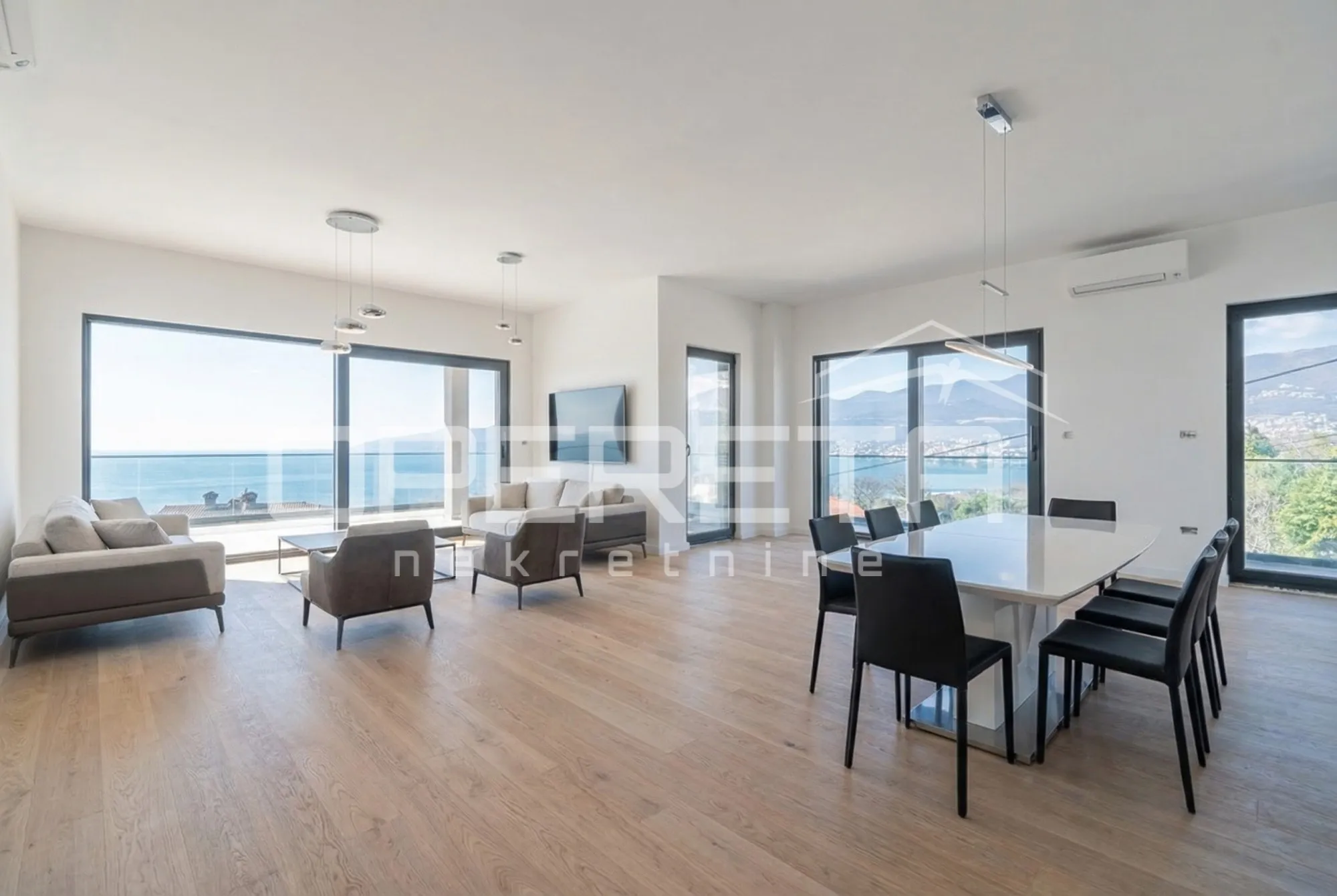Rijeka – Bivio: Ekskluzivni penthouse s krovnom terasom, privatnim bazenom i pan - cover