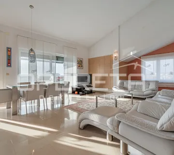 Predivan Penthouse 200m od plaže - Pješćana Uvala - cover