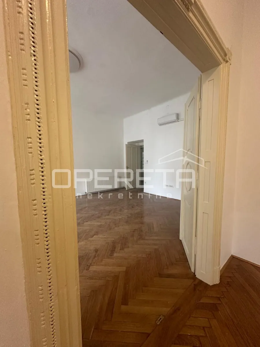 Najam, Ured, Centar, Trg kralja Tomislava, 110m2 - cover