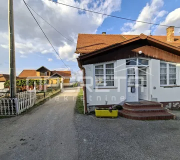 Prodaja, Kuća, Varaždin Breg, Banjšćina, Dvojni objekt, 120m2 - cover