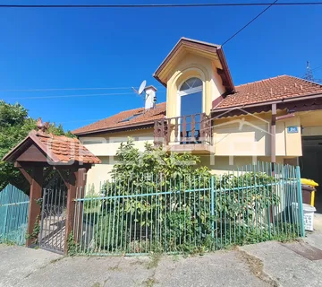 Prodaja, Kuća, Podsused, Gornji put, Samostojeća, 227m2 - Zagreb