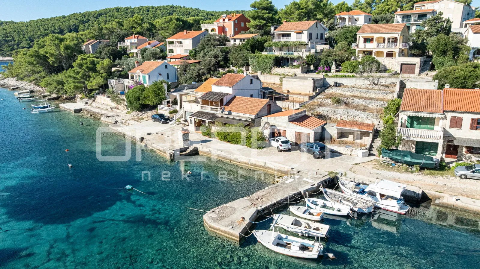 Kuća s potencijalom na atraktivnoj lokaciji,uvala Tri Porte, Korčula - cover