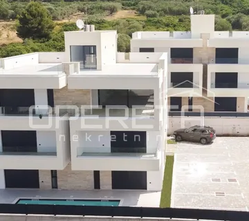 STAN, PRODAJA, KOŽINO, ZADAR - okolica, 208m2, četverosoban - cover