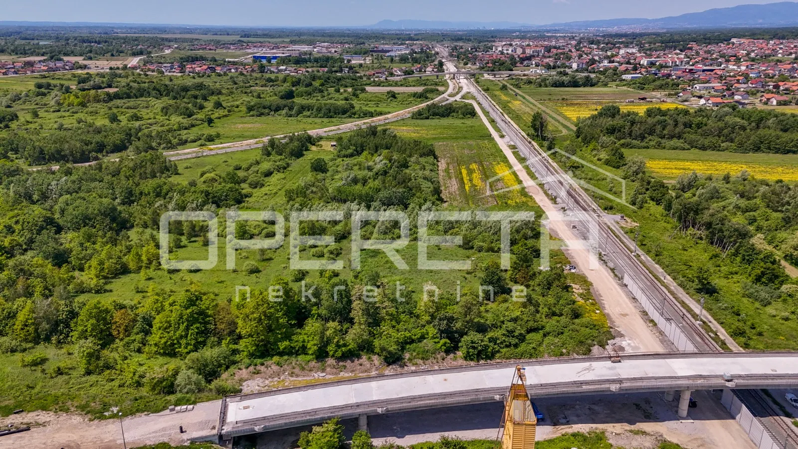 GRAĐEVINSKO ZEMLJIŠTE U POSLOVNOJ ZONI LUČINICA – DUGO SELO, 9.344 m2 - cover