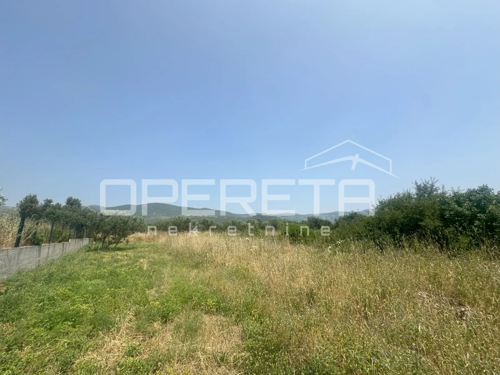 Građevinsko zemljište 3.500 m² u Trogiru, industrijska zona - cover