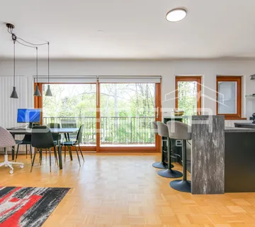 Prodaja prekrasnog obiteljskog 4-sobnog stana površine 109 m2 uz Park Maksimir - Zagreb