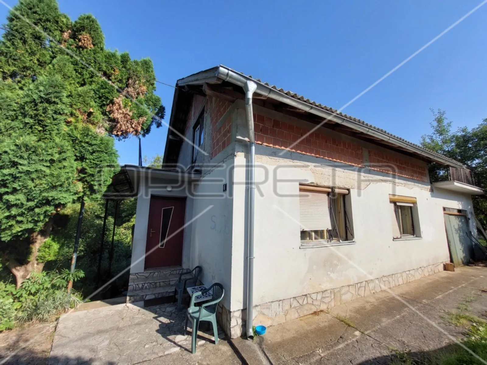 Prodaja, Kuća, Slunj, Prilaz centrali , Samostojeća, 200m2 - cover