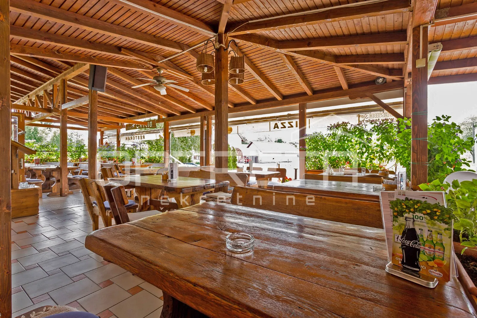 Oštarski stanovi, Zgrada, 1.100.000,00 EUR - cover