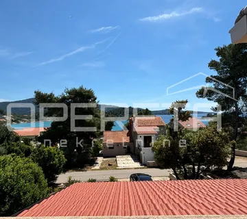 Kuća s potencijalom –  Uvala Gradina, 100 m od mora, Vela Luka - cover