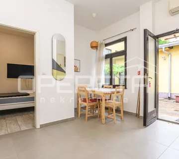 PRODAJA, STAN/DVORIŠNA KUĆA, ZAGREB, DONJI GRAD/CENTAR, 44 m2