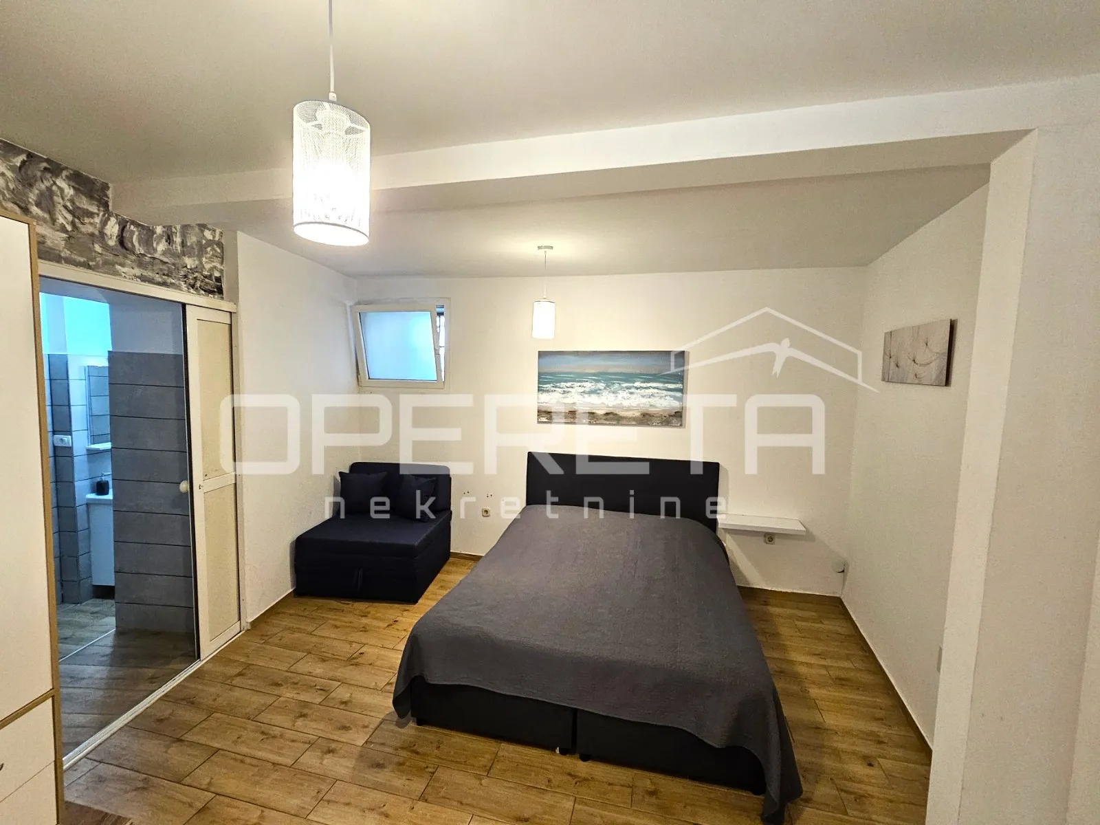 Vela Varoš, centar Splita, poslovni prostor s turističkim potencijalom - cover