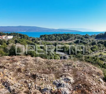 Građevinsko zemljište s panoramskim pogledom – Krk, 771 m² - cover