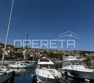 Opatija, Volosko – Prostran stan s otvorenim pogledom na more, izvrsna lokacija - cover