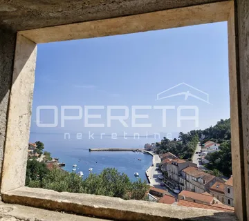 Kamena oaza s pogledom koji ostavlja bez daha – Prigradica - cover