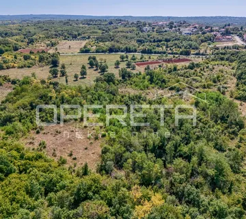 Istra, Poreč-građevinsko zemljište T2 i T3 te poljoprivredno zemljište kod Pore - cover