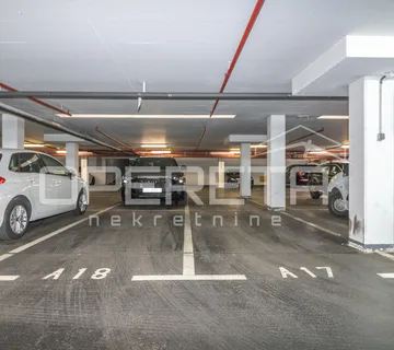 Najam, Garaža, Kvatrić, Bužanova, 12m2 - cover