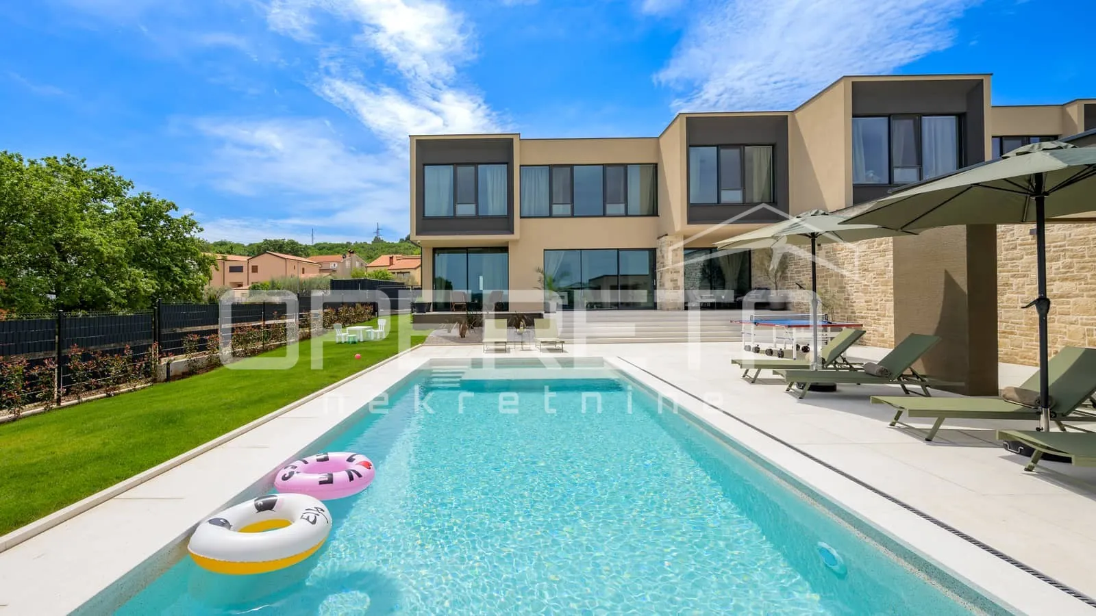 Istra, Rovinjsko selo, luksuzna vila za najam - cover