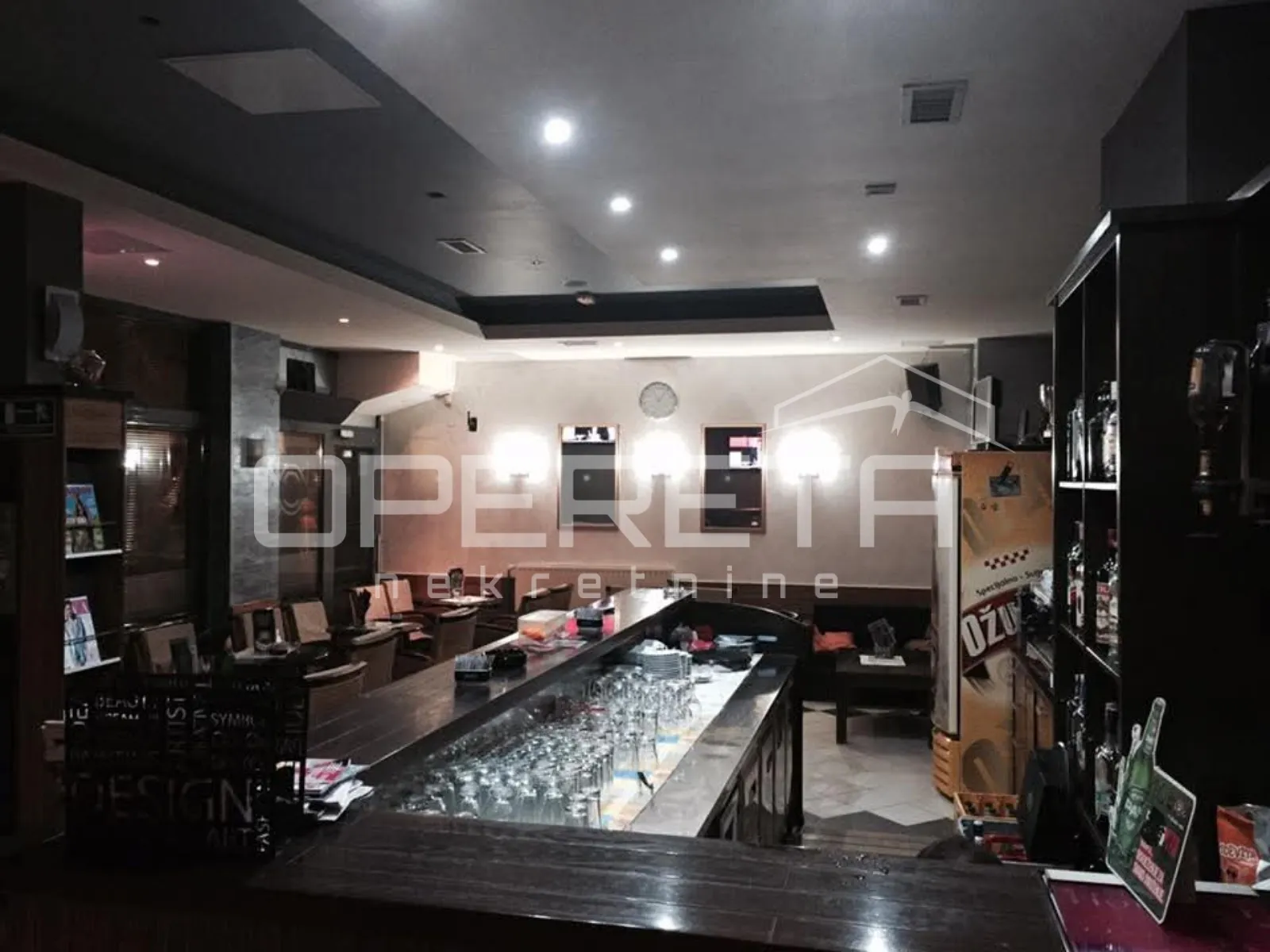 Lokal s terasom na frekventnoj lokaciji - cover