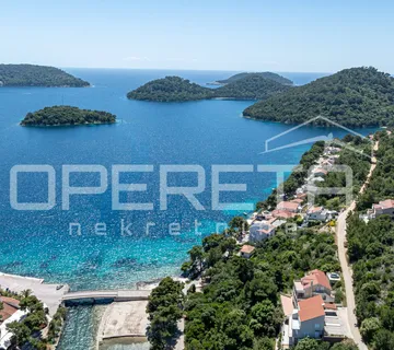 Građevinsko zemljište 430 m2 s pogledom na more, Lastovo - Pasadur