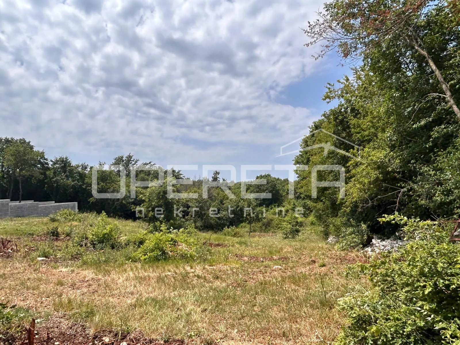 Građevinsko zemljište – Juršići, Istra (1340 m²) - cover