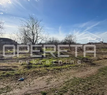 Antuna Mihanovića, Vukovar, 6.144,00 m2, 74.000,00 EUR - cover