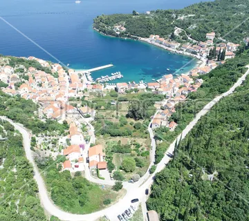 Investicija u prirodi – poljoprivredno zemljište od 762m2 na Korčuli - cover