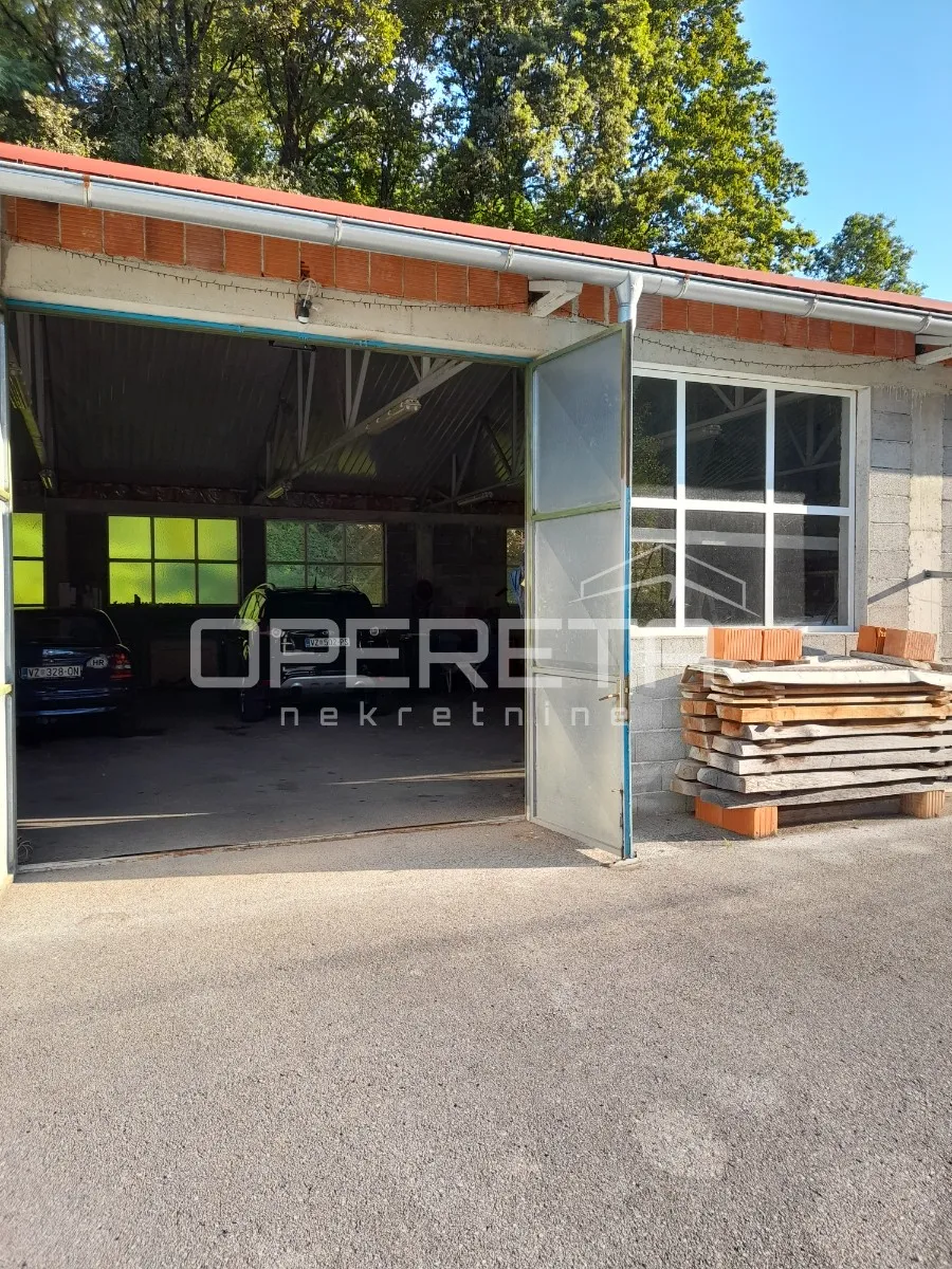 POSLOVNO - STAMBENA HALA BLIZU SLOVENSKE GRANICE - cover