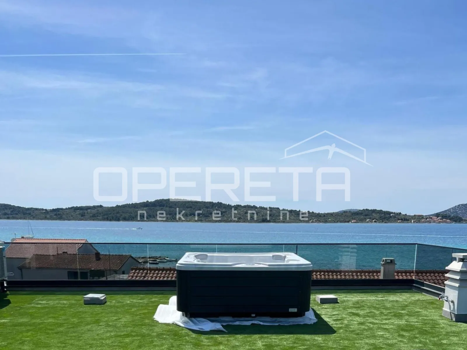 Stan 2s+ studio, 50m od mora, Srima - cover