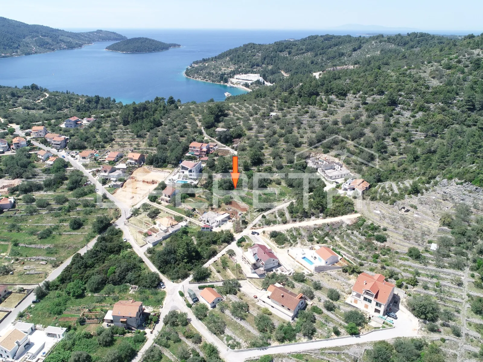 Investicijska Prilika – Građevinsko zemljište od 1355m2, Vela Luka - cover