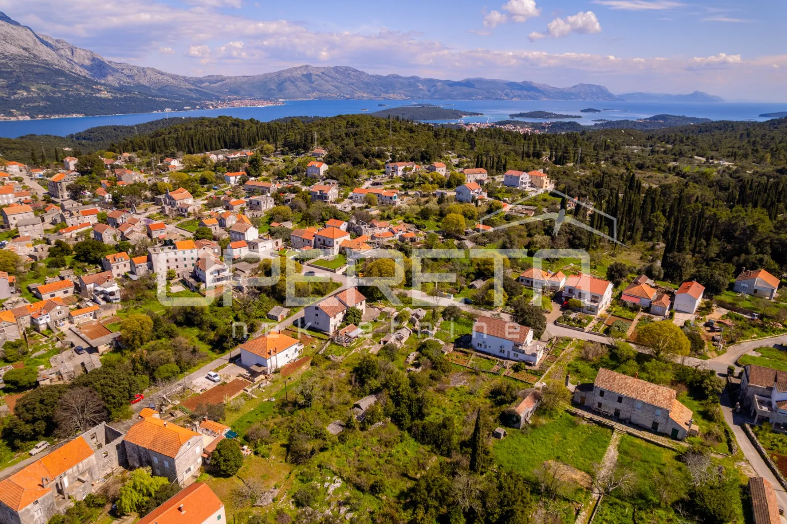 Zemljište-440m2, s potencijalom, Žrnovo, otok Korčula - cover