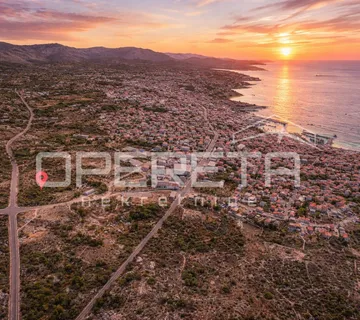 Zemljište u gospodarskoj zoni Vodica, 6014 m2 - cover
