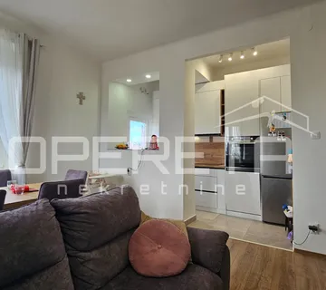 Zadar, Kolovare – Kolovare, Zadar – Prostrani stan 3S+DB s garažom