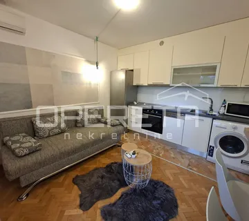 Stan na Blatinama 79,01 m2 odvojen u dvije zasebne jedinice - Blatine