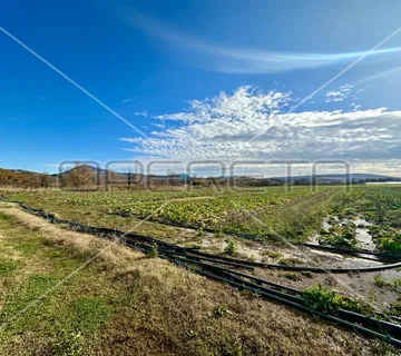 Poljoprivredno zemljište uz obalu rijeke Kosovčice, 96040 m2 - cover