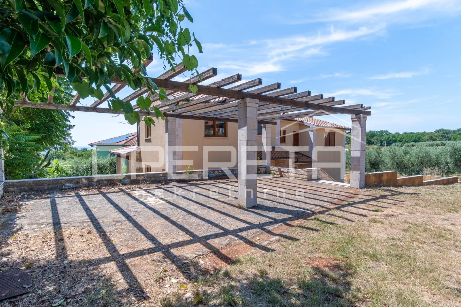Prodaja, Kuća, Kaštelir-Labinci, Kaštelir, Dvojni objekt, 121m2 - cover