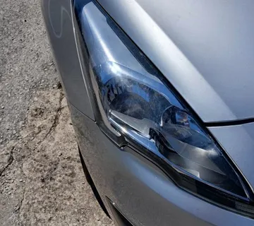 PEUGEOT 5008 14-17 PREDNJI FAROVI - cover