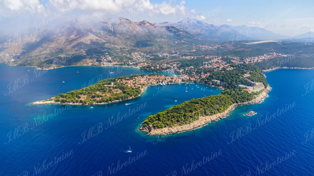 original-1517298220-wm-cavtat