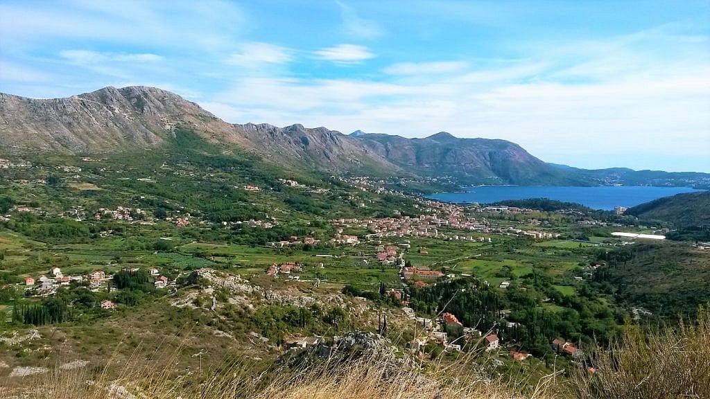 original-1718011240-overlooking-zupa-dubrovnik