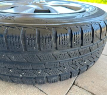 Original Mazda Čelične felge 15'' 5x114.3, 4 kom.+ Gume Bridgestone - cover