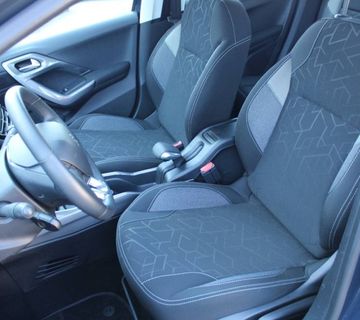 Peugeot 2008 1.2 Puretech - cover