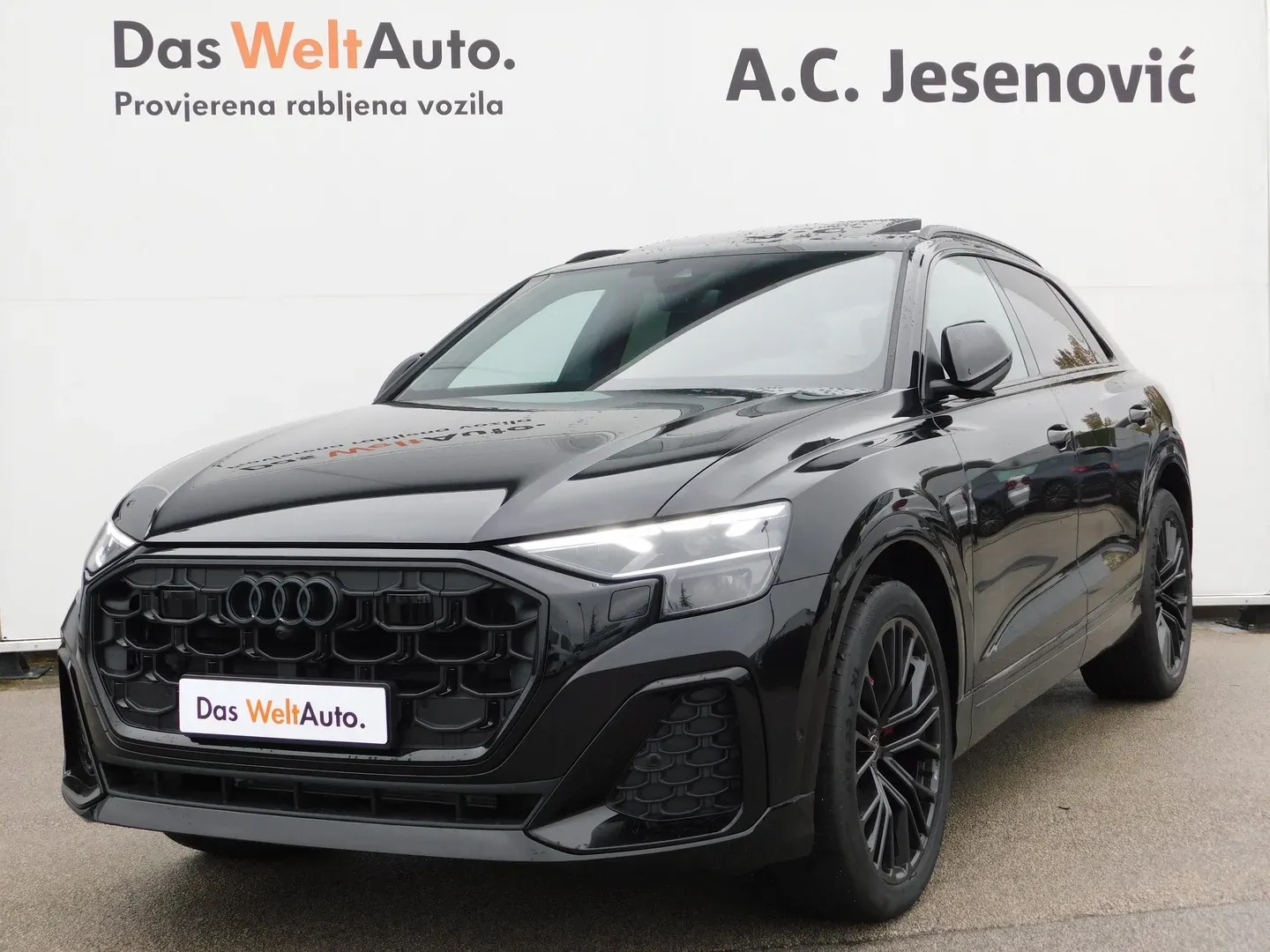 Audi Q8 50TDI quattro tiptronic - cover