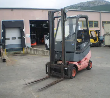 Čeoni Plinski 1600 kg LINDE H16T03 - Buzet