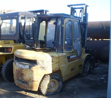 Caterpillar Dp50 - Buzet