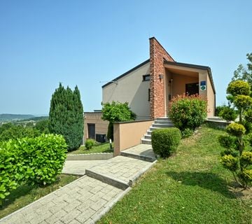 Kuća za odmor - cover
