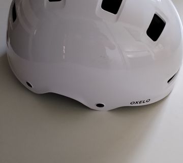 Kaciga za romobil - cover