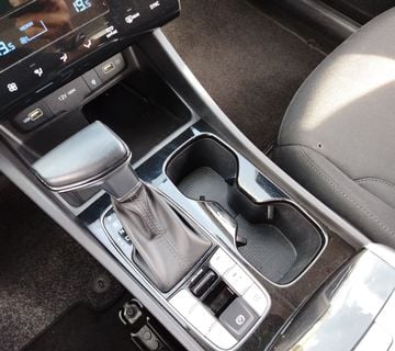 Hyundai   Tucson 1.6 CRDI 136 DCT-7 HYBRID 48V BUSINESS - cover