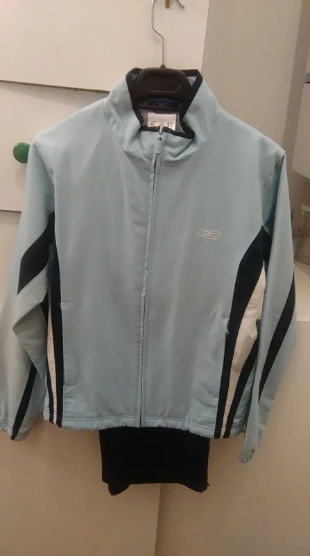 Trenirka komplet "Reebok" - cover