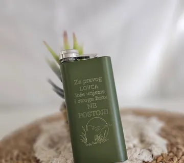 Pljoska slim (maslinasto zelena) - cover